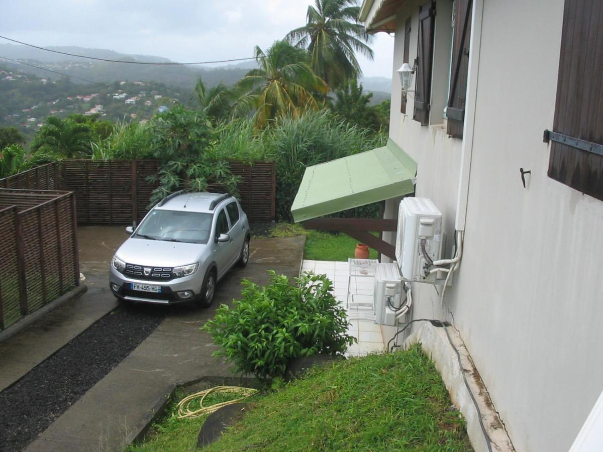 Morne la ValeurPetit Paradisアパートメント エクステリア 写真